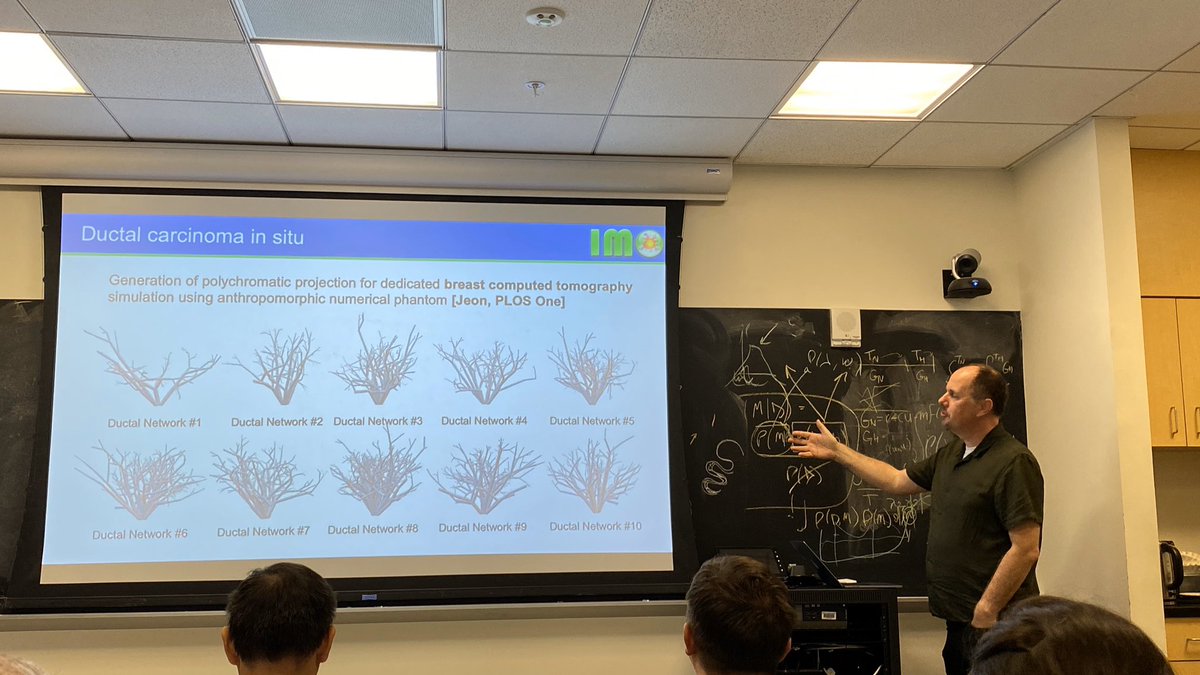 mathoncbro's tweet photo. .@ara_anderson presenting our work on #SpaceAcceleratesEvolution at the #ThinkFest20. https://t.co/rnMxLzNLEQ