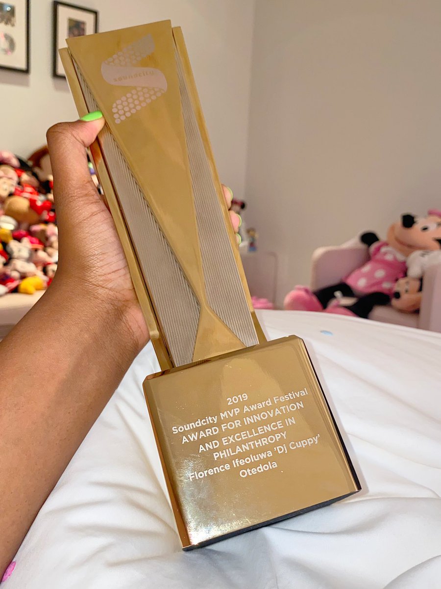 cuppymusic's tweet photo. Such a tremendous honour! 🏆🕊 ...I am SO grateful to be awarded for something I do which is often unnoticed! #SoundCityMVP #CuppyCares #CuppyFoundation https://t.co/NlaFFnVeHb