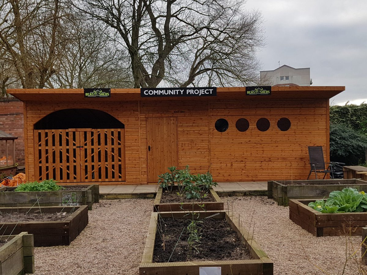 BeastSheds's tweet photo. Check out this custom BEAST we donated to @stanneshostel  #sheds #beast #freedelivery #freeinstallation #BeastshedsCommunityProject #bespoke 💥💥💥💥💥💥💥 https://t.co/Oe4Gp86XDM