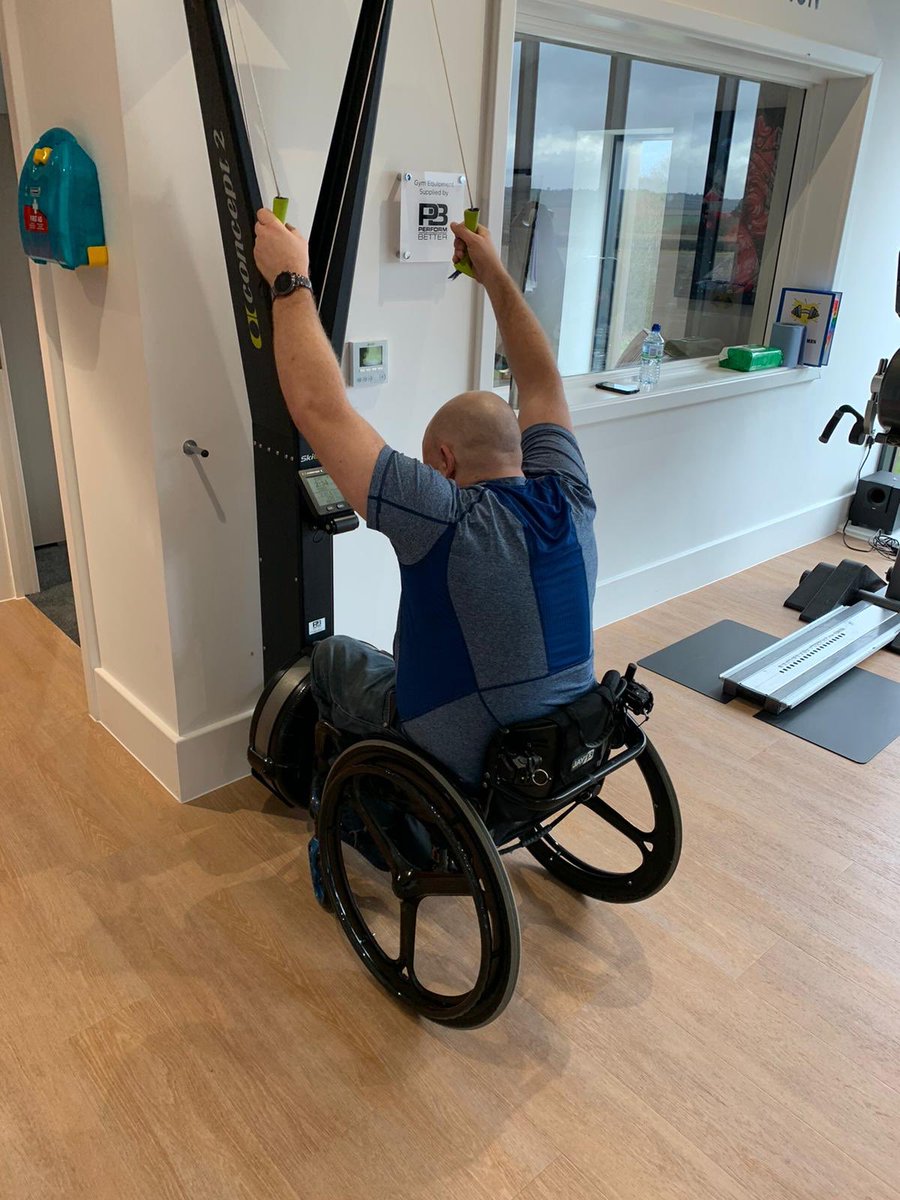Hambofoundation's tweet photo. Next up in the SkiERG challenge is @biwhite for Team Hambo. Strong start on day one! #SCISki https://t.co/o1HlQE2zTt