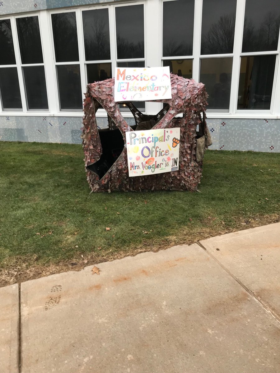 The kids read 13000 books so I promised to work outside today. I thought it would take longer! Mexico Super Readers!