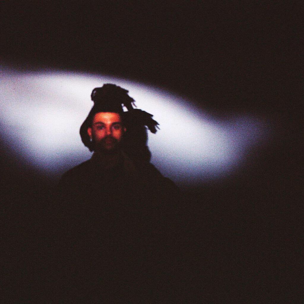 stxxboy3's tweet photo. Beauty Behind the Madness https://t.co/H6AqQYBzGx