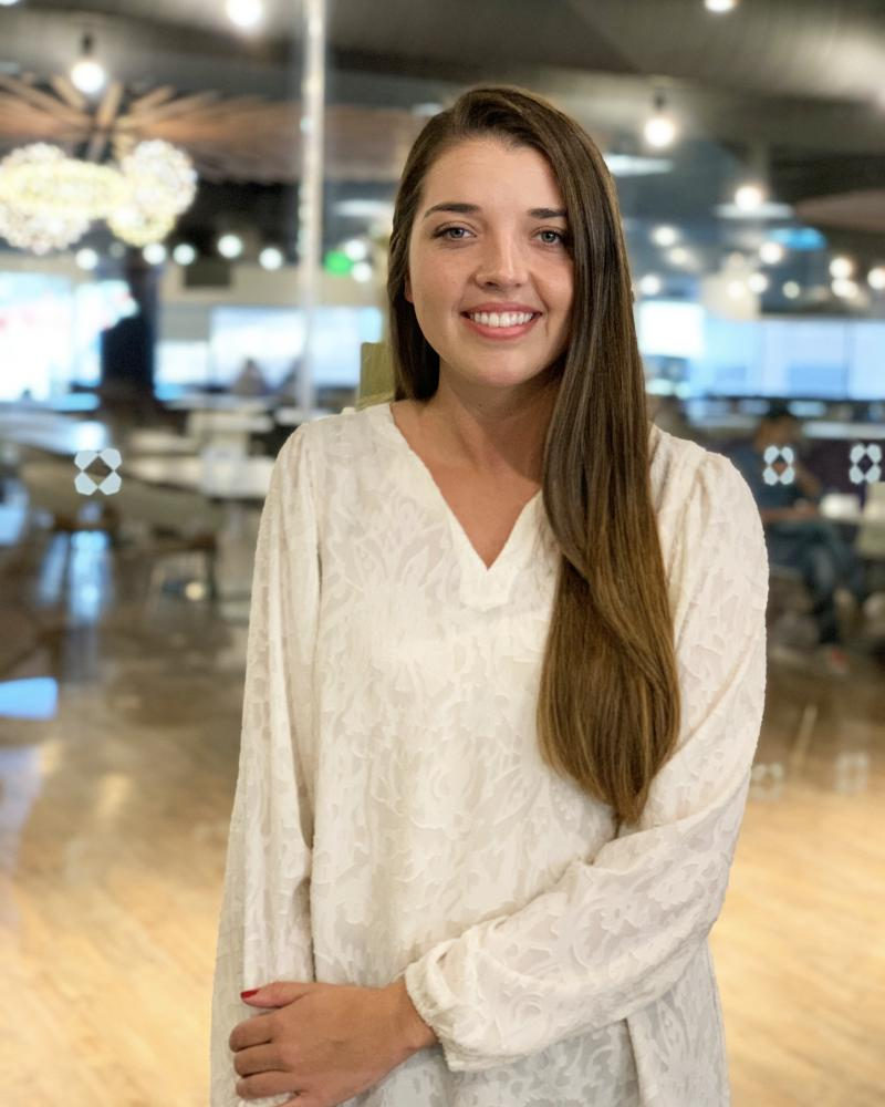 WayfairPro's tweet photo. "As a Contractor Account Manager, most of our projects involve anything from a bathroom or kitchen renovation to a whole custom build. We're a one-stop shop." - Shannon Donahue, #B2B Sales #WayfairAtWork #WayfairProfessional #contractors #reno #renovation https://t.co/BZ0WUvwlgU