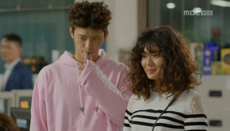 6. Shopaholic King LouisGenre: Romance, Comedy- One of the cutest drama ive ever watched!! - Their chemistry- Shopping, shopping, shopping!! - The pictures says it all. - Watch ittttt!!!