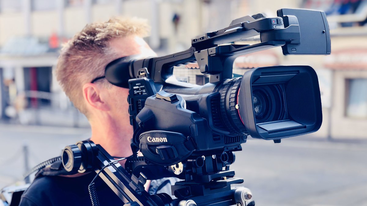 DeltaVision's tweet photo. Auf Dreharbeiten für die 6. Staffel von Hochzeit auf den ersten Blick (Sat1) https://t.co/0CiUOXFZ6K #tvproduktion #filmproduktion #kamerateam #ebteam https://t.co/T8nusSCgp1