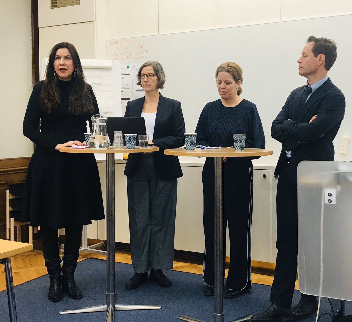 sweambHR's tweet photo. How do Swedish #CSOs work together with @SweMFA in defending human rights? And what advice can be given to future diplomats in the field? @Kvinna_t_Kvinna @HRW & @Sida discussion with Diplo Training Progr concludes that the strong partnership btw gvt & CSOs is unusual & an asset https://t.co/fMeuVEARgD