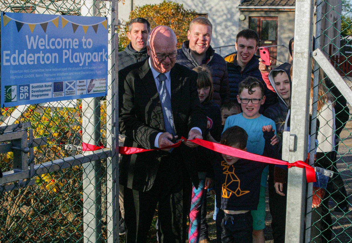 BethSimco's tweet photo. Welcome to #edderton Playpark! @KOSutherland project coordinated the park regeneration with our clients: Edderton Community Hall. Check out the newly installed >> Multi - Play Units, Rope Crusader Swing and an Accessible Swing. #childrenscommunityownership #playparkregen @DTAScot https://t.co/Wzi1mjMev0