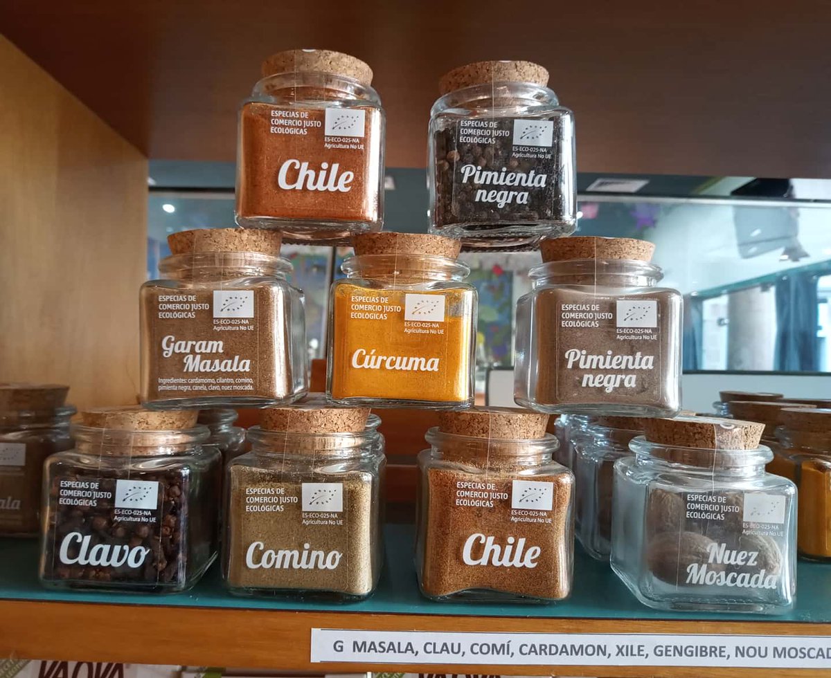 BOTIGASOLIDARIA's tweet photo. Els vostres plats són "sosos"? 🤔 Una mica d'espècies donaran un toc especial. #comerçjust #comsumresponsable #espècies #lapeixateria #alimentació 👍 https://t.co/MTc6vVoNCW