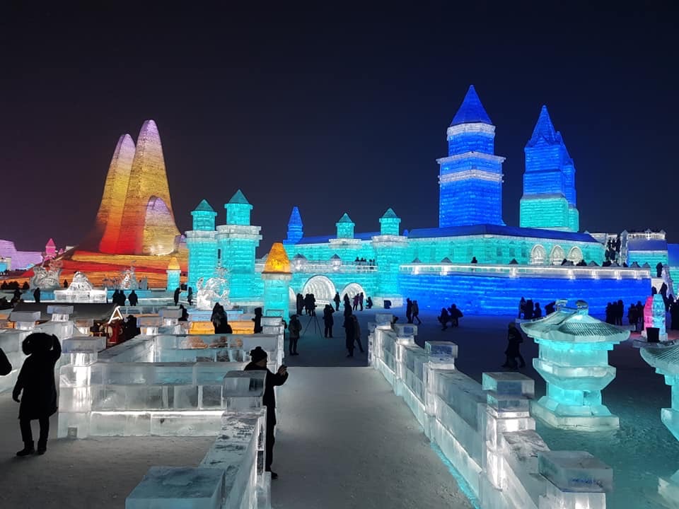 IntRail's tweet image. How #spectacular is the #Harbin #ice and #snow #sculpturefestival this year! Only 8hrs from #Beijing on the high speed #train straight to Harbin. Book today at internationalrail.com #IntRail #China #experience #sustainable
