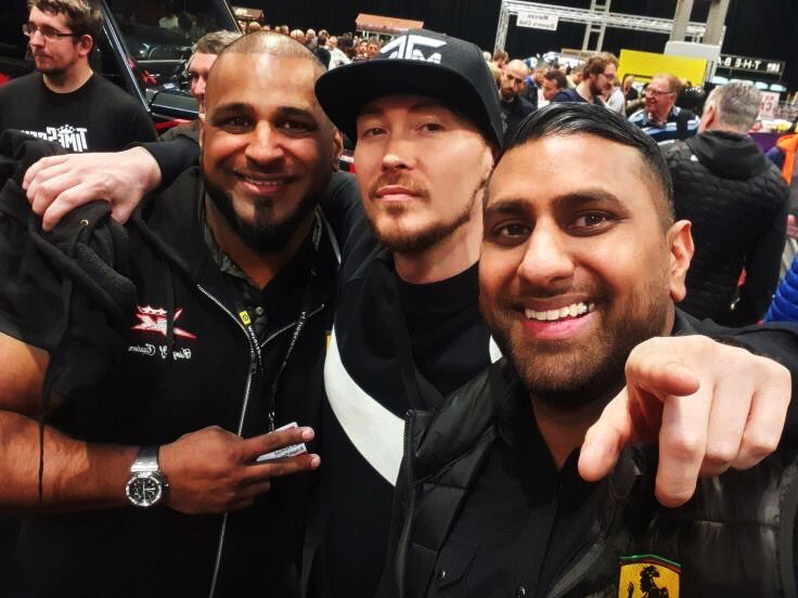 OriginalVapour's tweet photo. Went in at #BirminghamNEC this weekend for my #KreamDevelopments team... we always put on a good show! ππΌ https://t.co/ralmzBOjDM