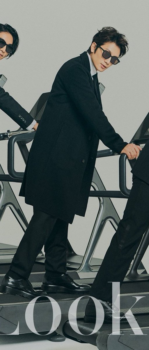 악....!!!! 아악!!!!!!! 곽태근 당신... 이게 무슨 일이야......ㅠㅠㅠㅠㅠㅠㅠㅠㅠㅠㅠㅠㅠㅠ 화보 무슨 일이야!!!!😭😭😭😭😭😭😭