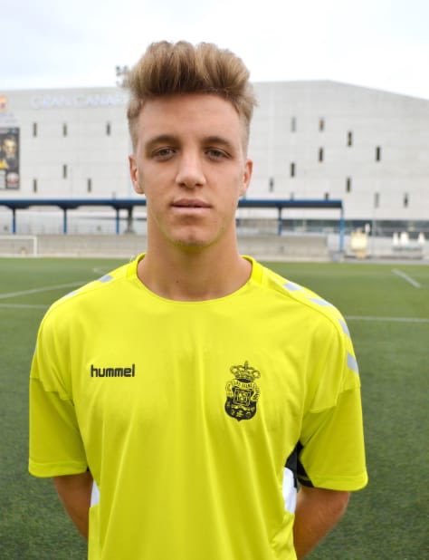 Eléder, cedido a la UD San Fernando.

👉 bit.ly/2R7nhRe