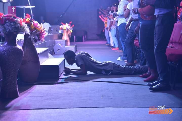 biolafolorunso's tweet photo. And He said unto me, "henceforth the world would be at your feet"

You believe it for yourself, let me hear your Amen!!!

#HeSpeaks #IHear #IObey https://t.co/YZJX7TH8MX
