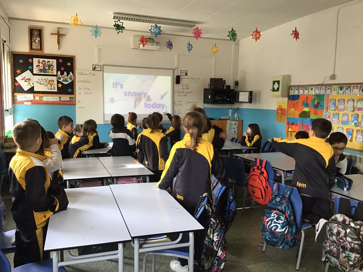 mercedaries's tweet photo. How is the weather?
#fsf2prim #letstalk #englishtime https://t.co/kAcXe6hO5L