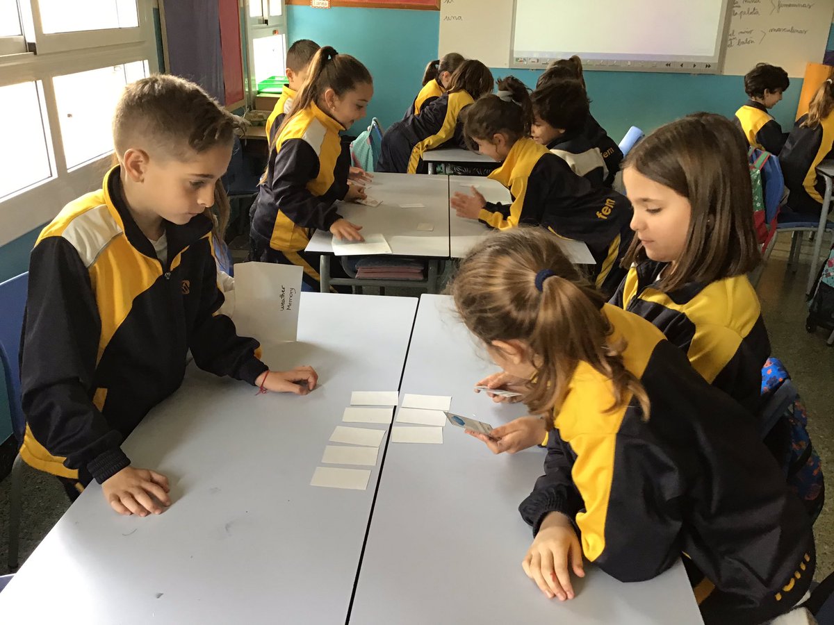 mercedaries's tweet photo. How is the weather?
#fsf2prim #letstalk #englishtime https://t.co/kAcXe6hO5L
