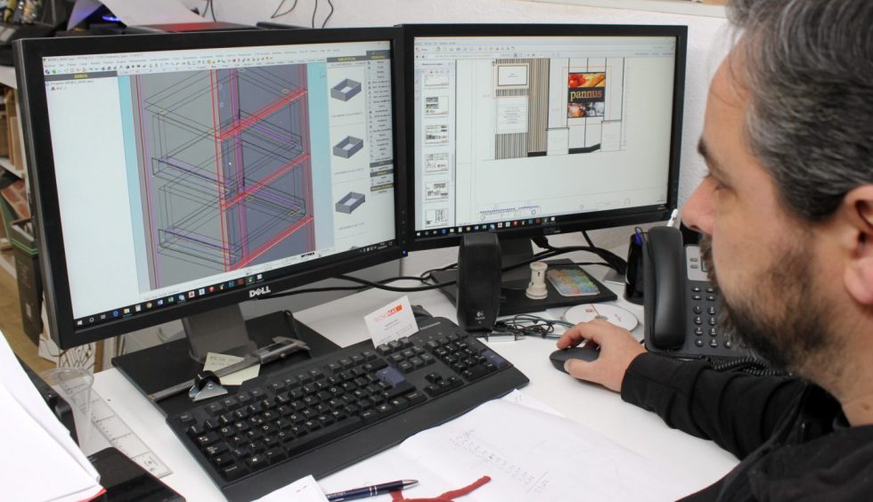 AIRMATIC_Madera's tweet photo. "Con la solución automática de mecanizado de 5 ejes DYNESTIC 7535 con tecnología Nesting y el Software PYTHA , en STILRICART nos hemos dotado de una tecnología que será nuestro trampolín hacia el futuro" comenta Joan Ricart.  https://t.co/QxpPDAwMgk https://t.co/0m7N4NZhwD