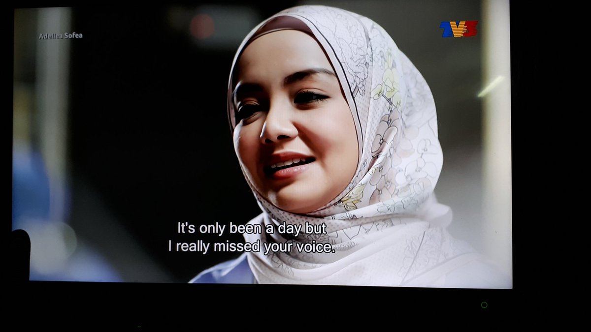 zue72's tweet photo. Alaaa.. esok dah last episode 😭 #AdelleaSofea @MFMiraFilzah https://t.co/ovNXStFE0L