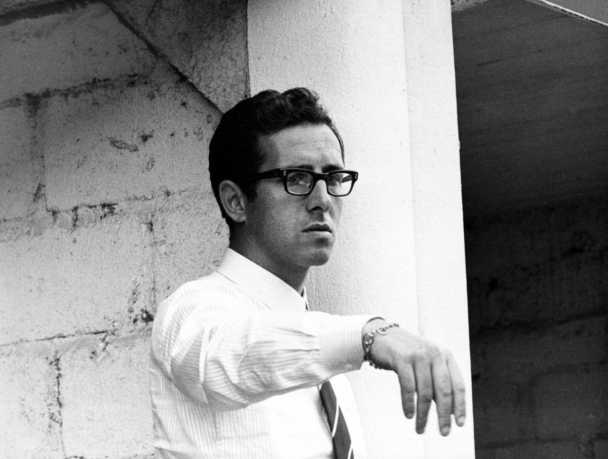 ScuderiaFerrari's tweet photo. Oggi il grande Ingegnere Mauro Forghieri compie 85 anni 🎉🎂 
Tanti auguri di buon compleanno da Maranello 🏎! 

#essereFerrari🔴 https://t.co/5M3vpTENT4