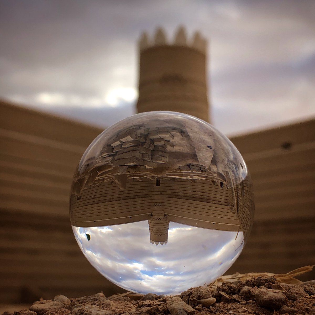 kristinewanders's tweet photo. Weekend adventures outside of #Riyadh #SaudiArabia this is a reconstructed castle that’s 350 years old @VisitSaudiNow @TheSaudiGate https://t.co/Pe7ogTklfR