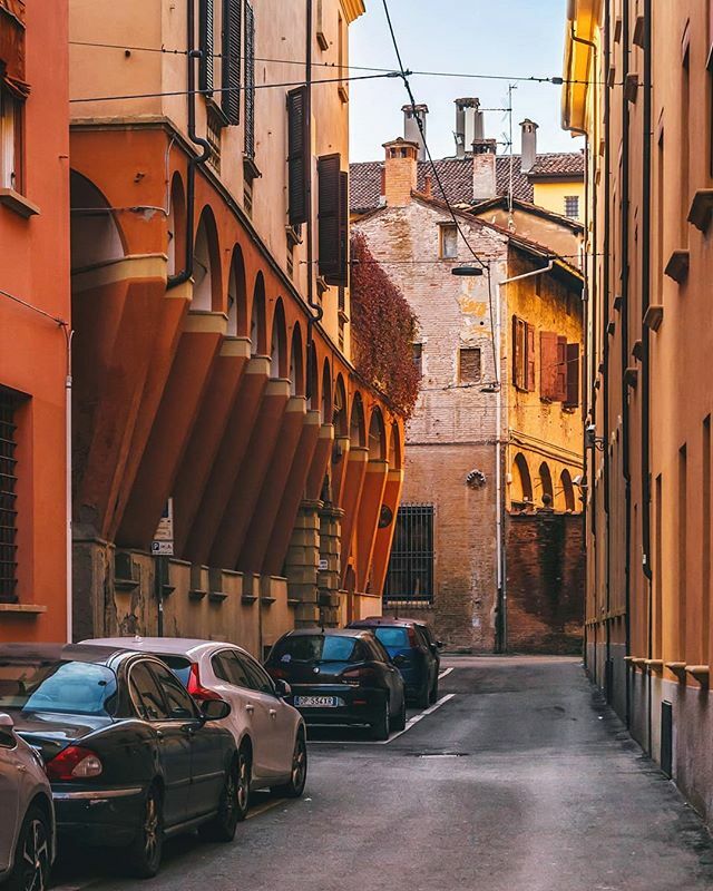 MatteoMammato's tweet photo. "I want something just like this"
~Listening: The Chainsmokers &amp; Coldplay - Something Just Like This~
•
•
•
📌 | Bologna | Italy
_______________________________

#bologna #emiliaromagna #igersitalia #igersbologna #ig_bologna #igfriends_emiliaromagna_ … https://t.co/x7XhzxMZoo https://t.co/ht4iBgAGUb