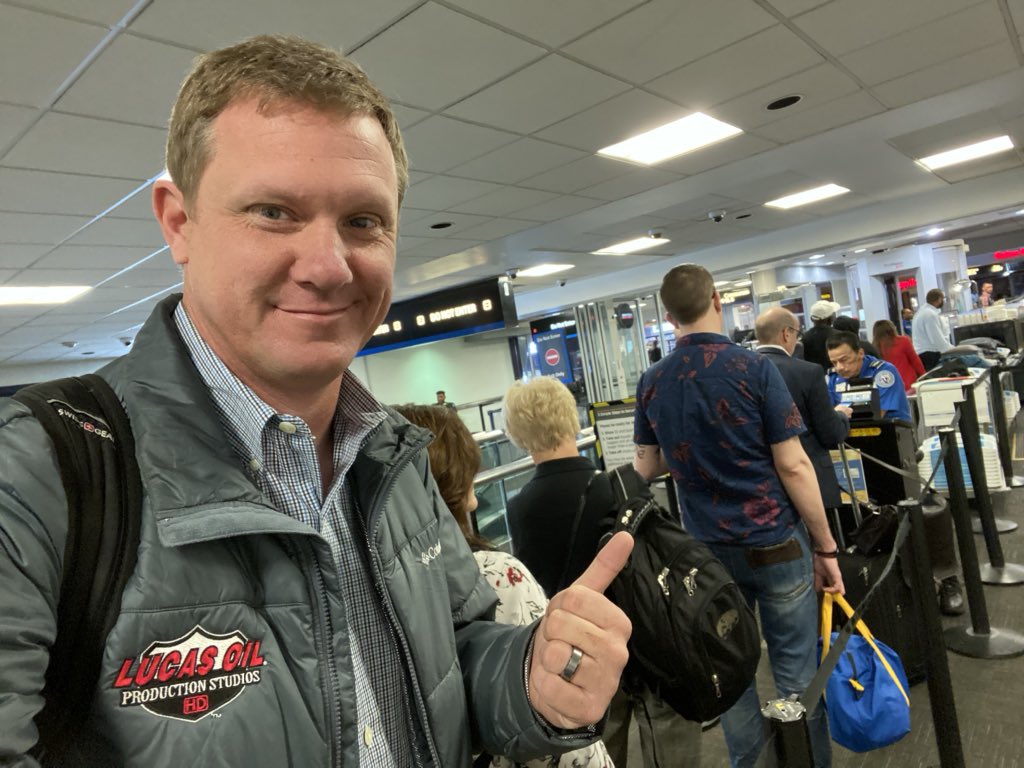 bobdillner's tweet image. While the @speed51dotcom team gets to play, I’m in the ol’ airport security line. 

Have a good show! #MoreShortTracks #TheBullring
