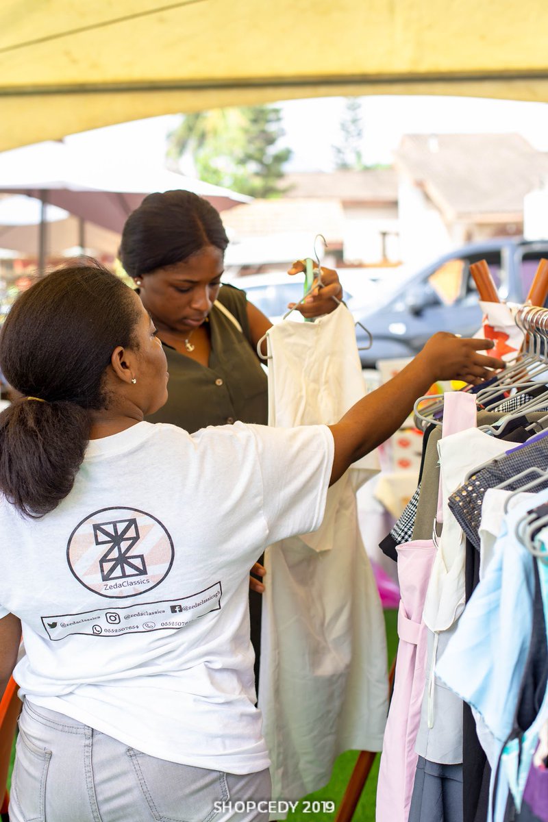 shopcedy's tweet photo. @ZedaClassics was one of our vendors at Shopcedy 2019.
——-
Looking for a one stop shop for affordable and unisex outfits ? @ZedaClassics got you on that💯
——-
📸- @studstudiosgh x @scabbyajoloolo https://t.co/1PoDdDlTgg