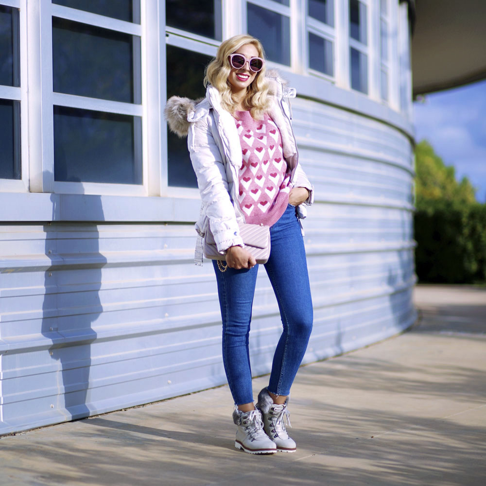 mysoftshoes's tweet image. Nos encanta ver a @TeresaQBlog junto a nuestras botas Mysoft ¡super top! Encuéntranos en tu zapatería más cercana 😍

#MySoftShoes #Comfort #Elegant #NewSeason