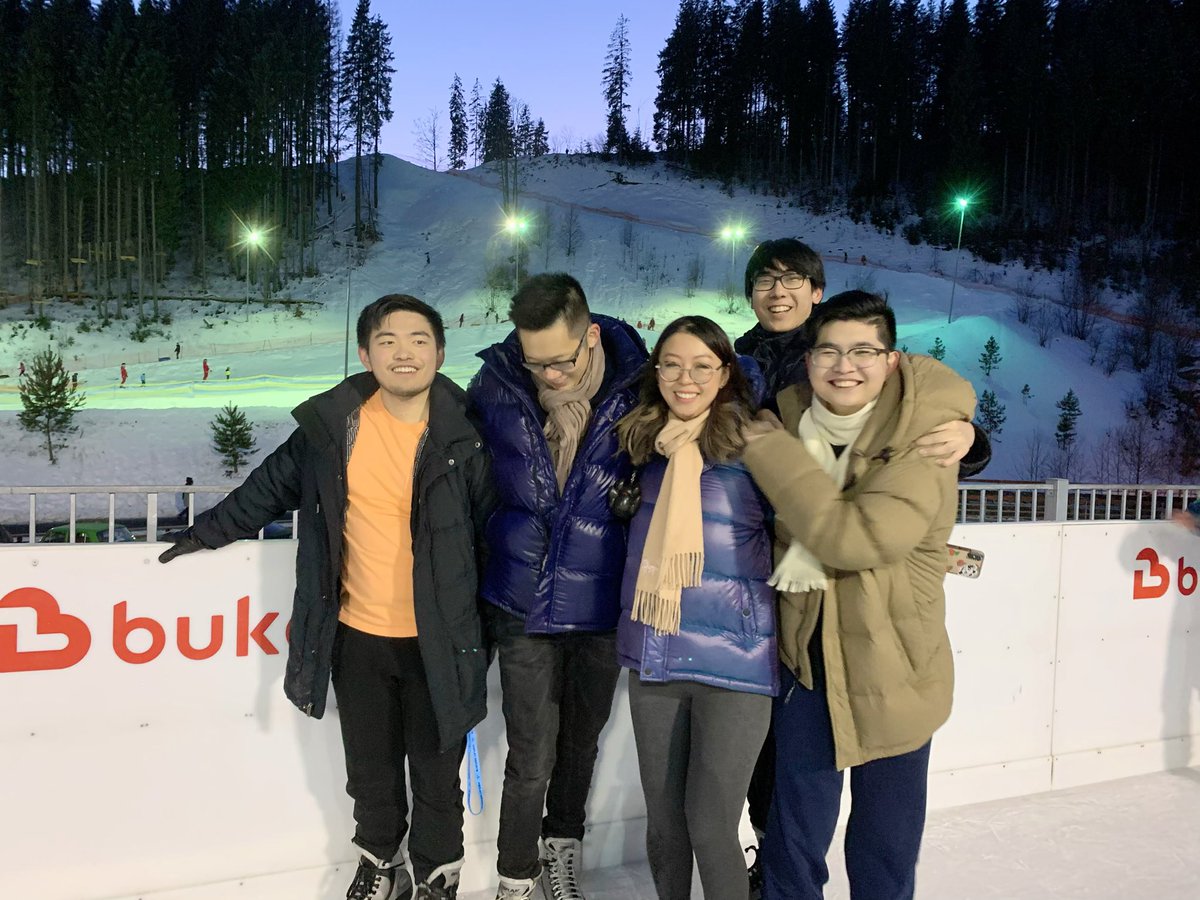 steeena_h's tweet photo. Holidays with the Pandas 🐼 ❤️ @MoonMeanderated @bryledota @Aui_2000 @Sneyking1995 (@EternaLEnVy1991 was resting!) #FightingPandaS #BukovelMinor https://t.co/lT3JvDQ9dn