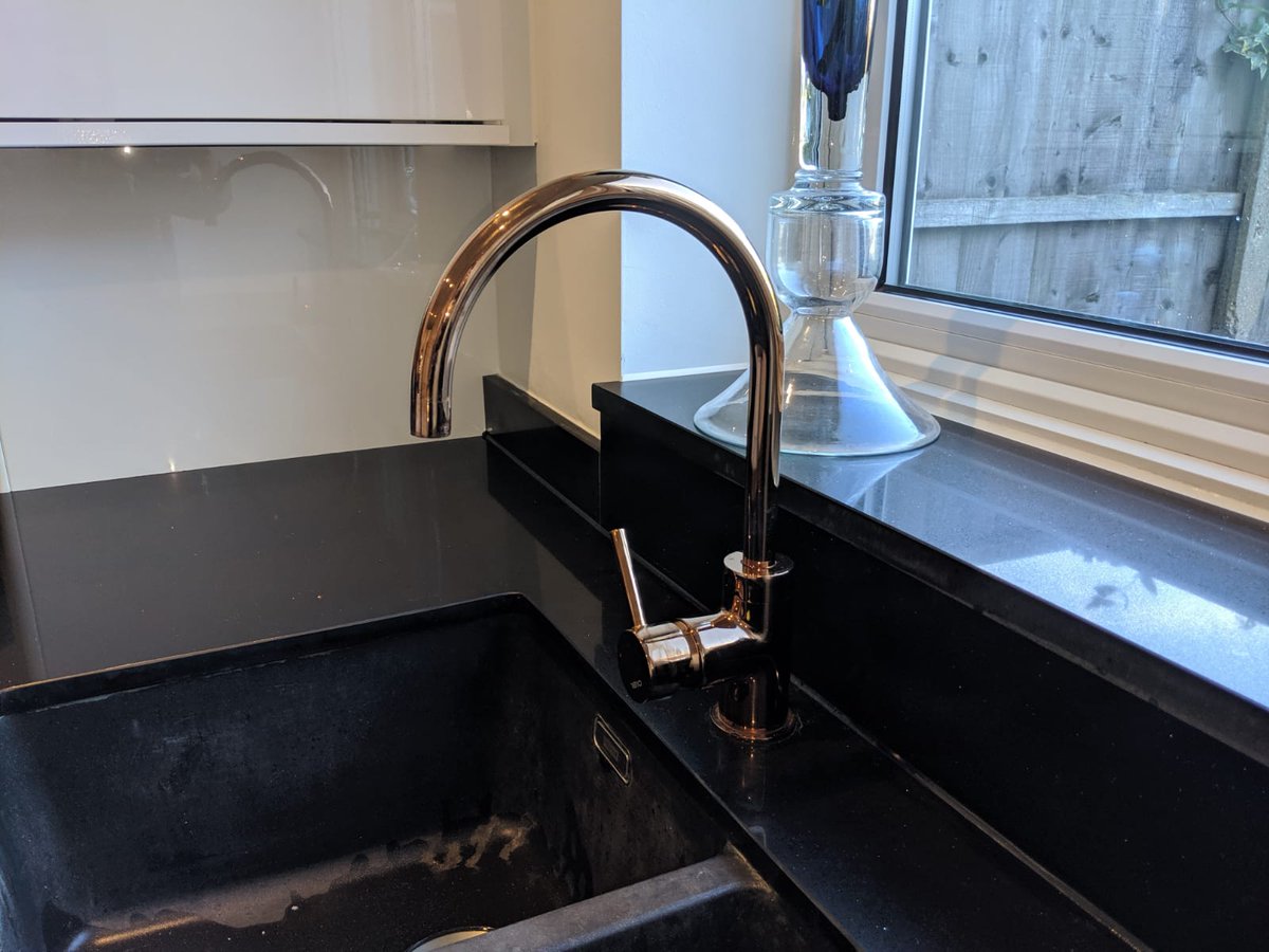 ApolloKitchens2's tweet photo. Kitchen Trends That Will Be Huge in 2020. #Quartz less prone to stains. #Blum SPACE TOWER maximize storage taking up a minimal amount of space. #Copper a continuing Trend with #handles, #splashbacks, #taps #sinks &amp; even appliances. #Bora cooktop extractors innovative and clever. https://t.co/IhpJFQzhlh