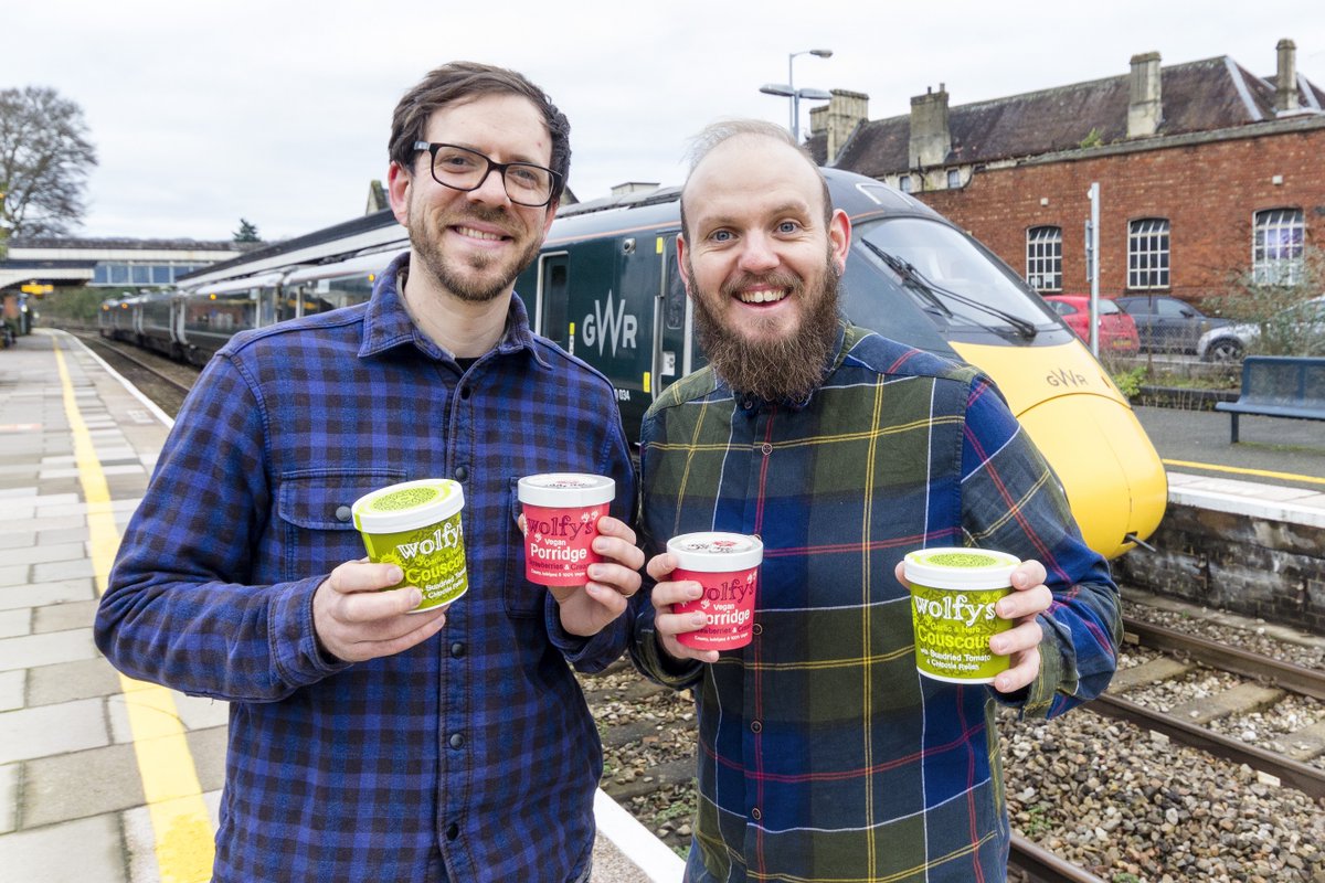 Punchline-Gloucester.com tweet media