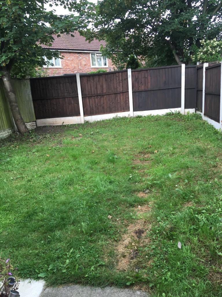 Andy_Fowler's tweet photo. Great transformation on this one in Norris Green. Indian stone with charcoal block border,30mm artificial grass with raised sleeper borders and decoration stone 👌🏻😁😎 #MaintenanceFree #FowlersGardens #SummersComing https://t.co/Tye6SVxx5S