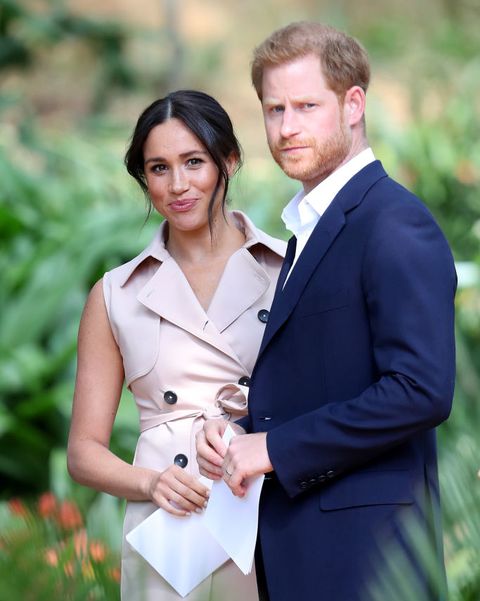 piersmorgan's tweet image. *NEW COLUMN*
Meghan &amp;amp; Harry haven’t been criticised because of her colour but because she’s a selfish social climber &amp;amp; he’s a weak whiner - and by playing this despicable race card they have grossly libelled all of Britain. 
dailym.ai/2uHX7gh