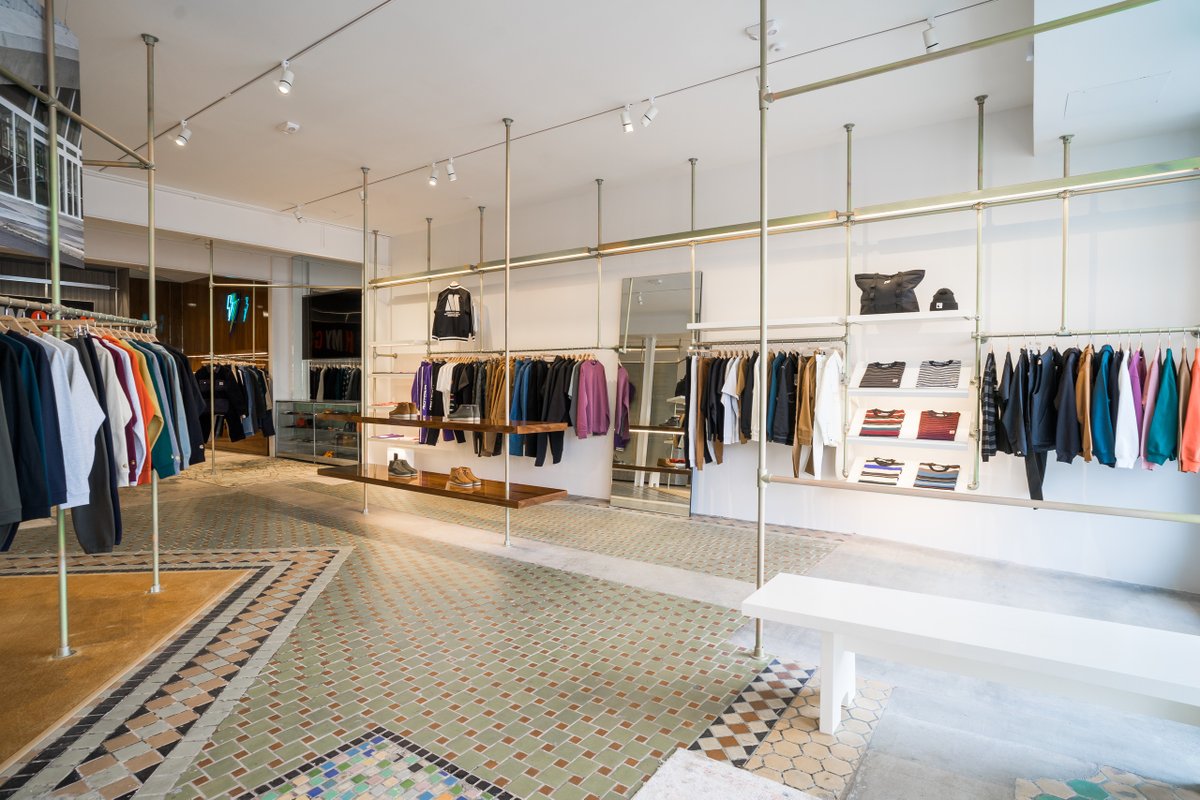katzarch's tweet photo. We are thrilled to have recently completed our second shop for Carhartt WIP, this one in LA. Shout out to the fantastic team including designer Andrea Caputo, John Fabrocini, Will Shepphird, MEP Hariton Engineering, JRM Construction and the whole Carhartt WIP group. https://t.co/Ton3CvC1Eq