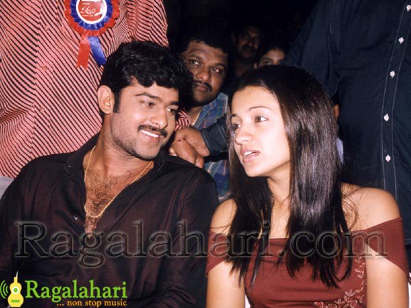 EOK_02GWkAA89Bx?format=jpg&name=small