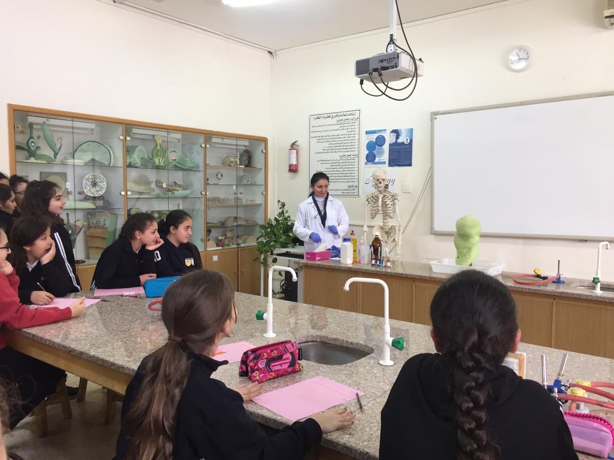 saibef's tweet photo. #ASG_BSA #IB_PYP #Science #Grade5 #Chemical_Reactions #Edu #Amman #Jo https://t.co/UzCbNHuV1k
