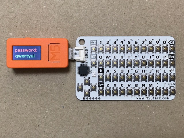 GEH00073's tweet photo. 自作Grove-Grove(ストレート)コネクタのこんな使い方を思いついた。
結構カッコイイような気がするw
#M5stickC #CardKB #Grove https://t.co/jOU764V7X6