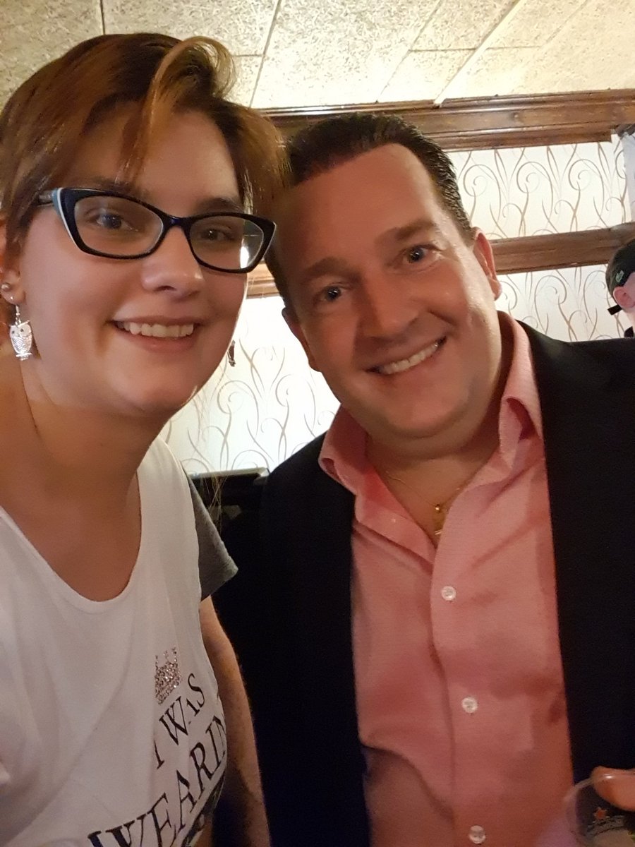 Gisteren  leuke middag en avond gehad hier in olst    allema top artiesten <a href="/Zangerjaman/">Jaman</a>   <a href="/Elzbakkermusic/">Elzbakkermusic</a>  <a href="/stefekkelkampen/">Stef Ekkel</a> en dj madman    😇😇