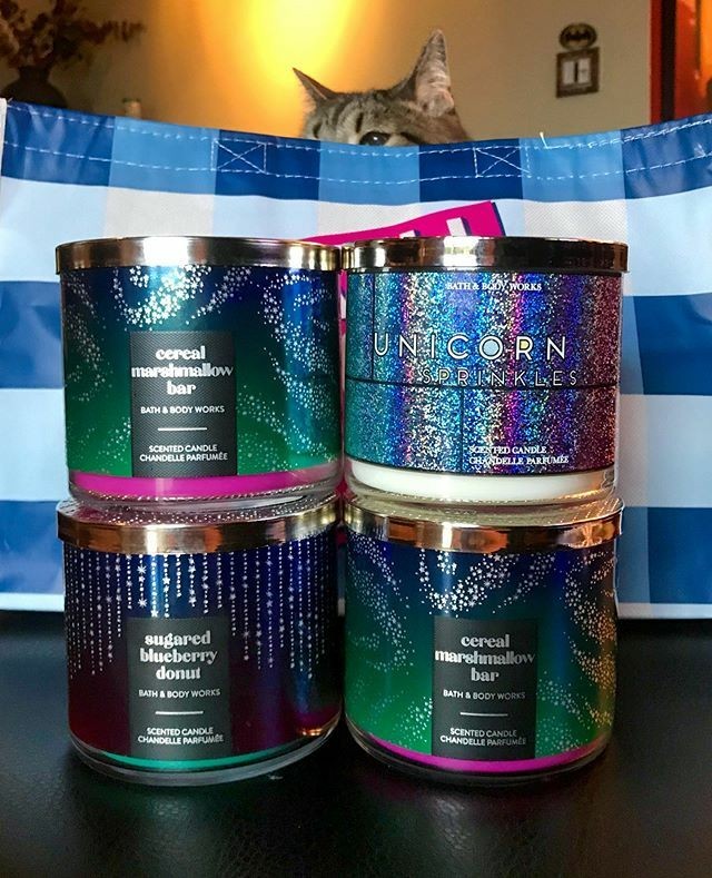 KathrynsScGifts's tweet photo. "Cereal Marshmallow and Unicorn Speinkles 3 Wick Candles"

#bathandbodyworks #3wick #candles #homefragrance #instock #MondayVibes #MondayMorning #LinkInBio https://t.co/euhY1ZWpNl