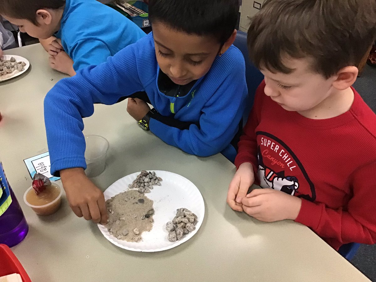 2room5's tweet photo. Happy New Year! We have been very busy learning! Rock, paper, scissors competition, exploring earth materials, and new math games! https://t.co/2ZfmumahXo