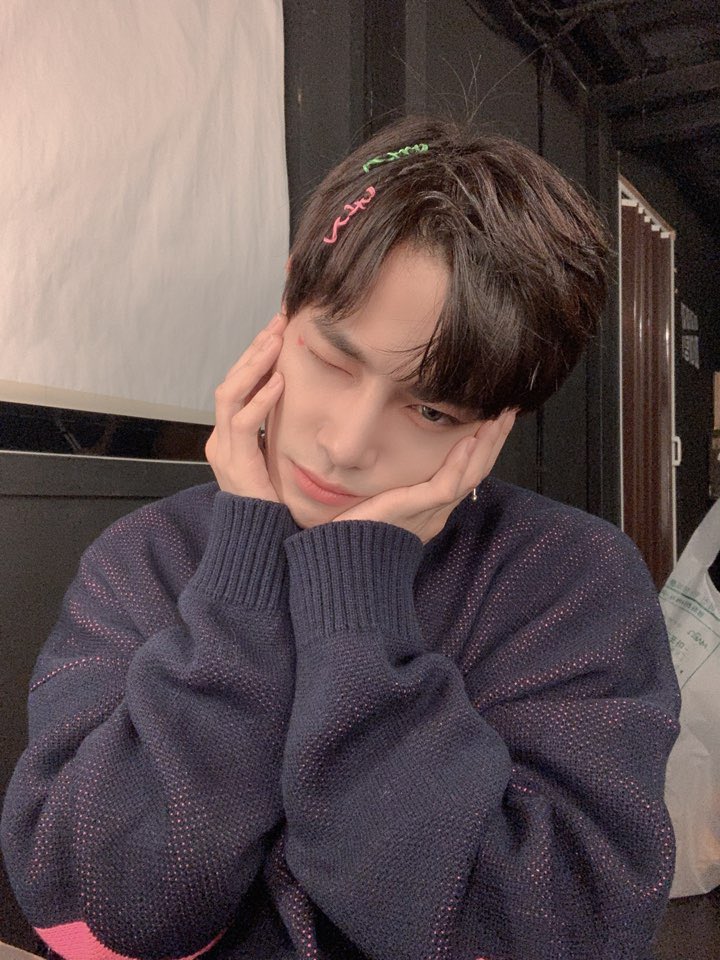 WE_INTHE_ZONE's tweet photo. [🎁] 

💙위시를 위해💙
💙주안시에 주안이 선물💙

#WEINTHEZONE #위인더존
#이슨 #주안 #경헌 #시현 https://t.co/QyCH0uRY9R
