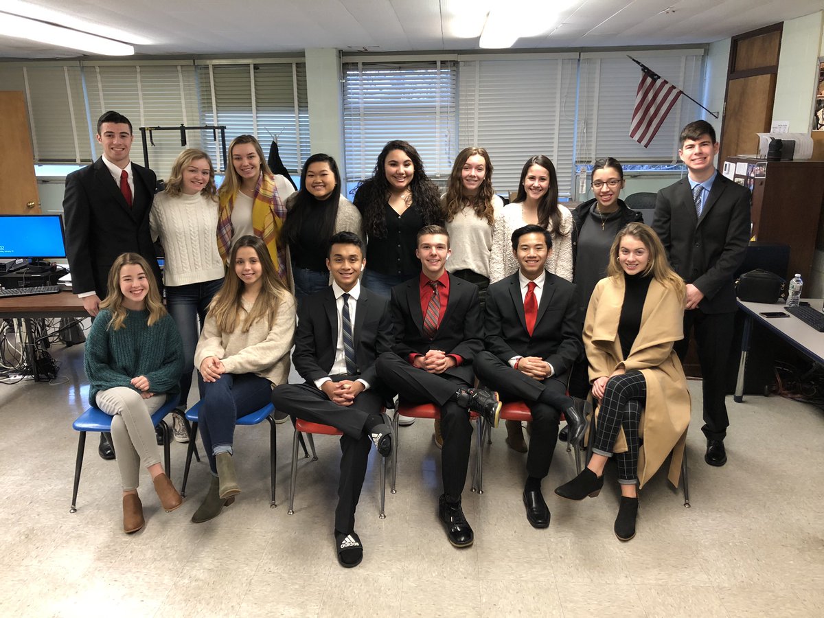 Saugus High Yearbook class hits the pavement today practicing public speaking, marketing and advertising by visiting local businesses seeking support/advertising for the yearbook.