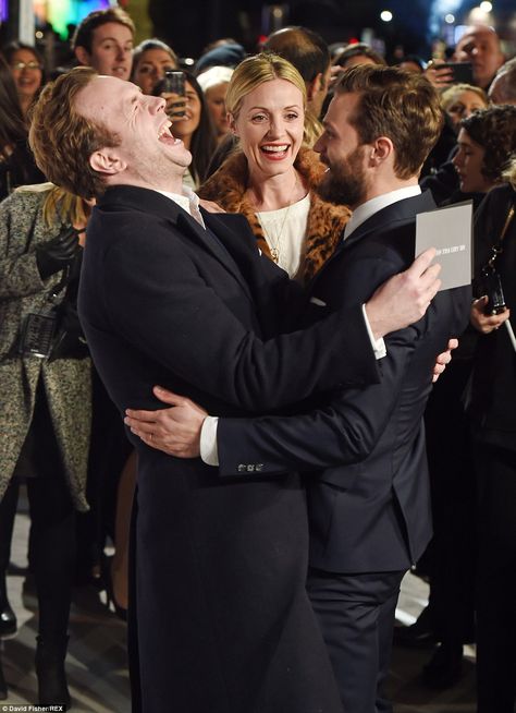 theofficegirl tweet media