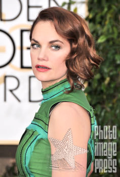 Happy Birthday Wishes to this lovely lady Ruth Wilson!          