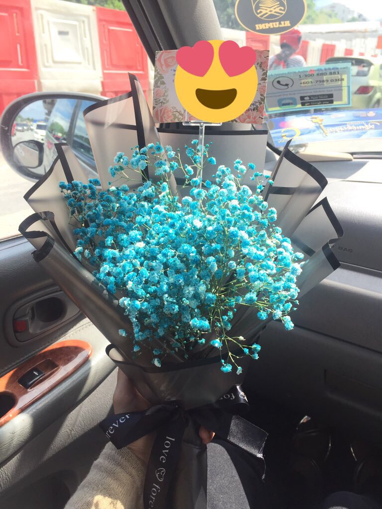 siteyyyyy's tweet photo. Hi guys, i’m selling this baby breath bouquet 💐 if you’re interested kindly dm me. And InsyaAllah more to come in the future.
Help me retweet this for my rezeki. Thank you so much😭❤️ https://t.co/4GCAA7Zcc7