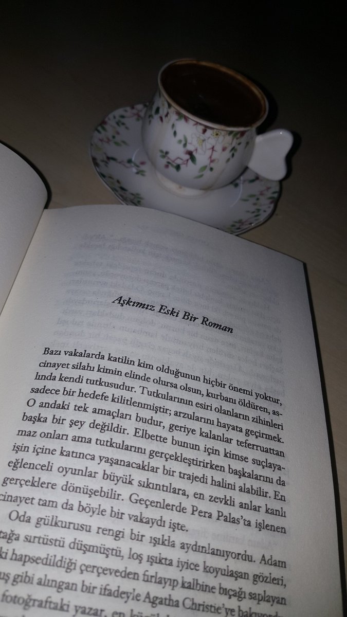 📖Bazı vakalarda katilin kim olduğunun önemi yoktur, cinayet silahı kimin elinde olursa olsun,kurbanı öldüren , aslında kendi tutkusudur. Ahmet Ümit #iyiaksamlar #AşkımızEskiBirRoman #EnSevdiğimEtkinlik #kitapseruvenimiz