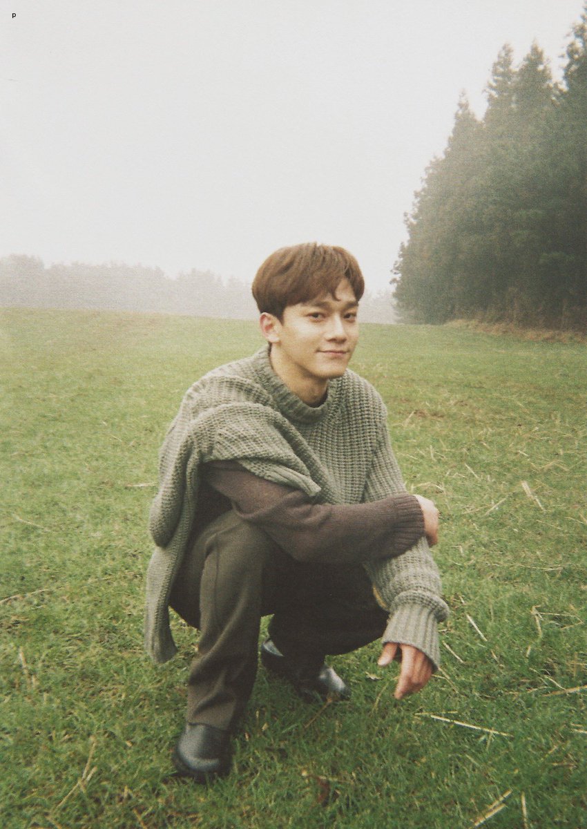 jongdaeiism's tweet photo. Jongdae only showed us kindness and honesty and love. He only gave smiles and healing music. Now, he trusted us with this news, the least we can do is to support and love him as well as the love of his life. Please send him love. He deserve a lot of that.
#우리는_종대를_믿어 https://t.co/5RegqLE78e