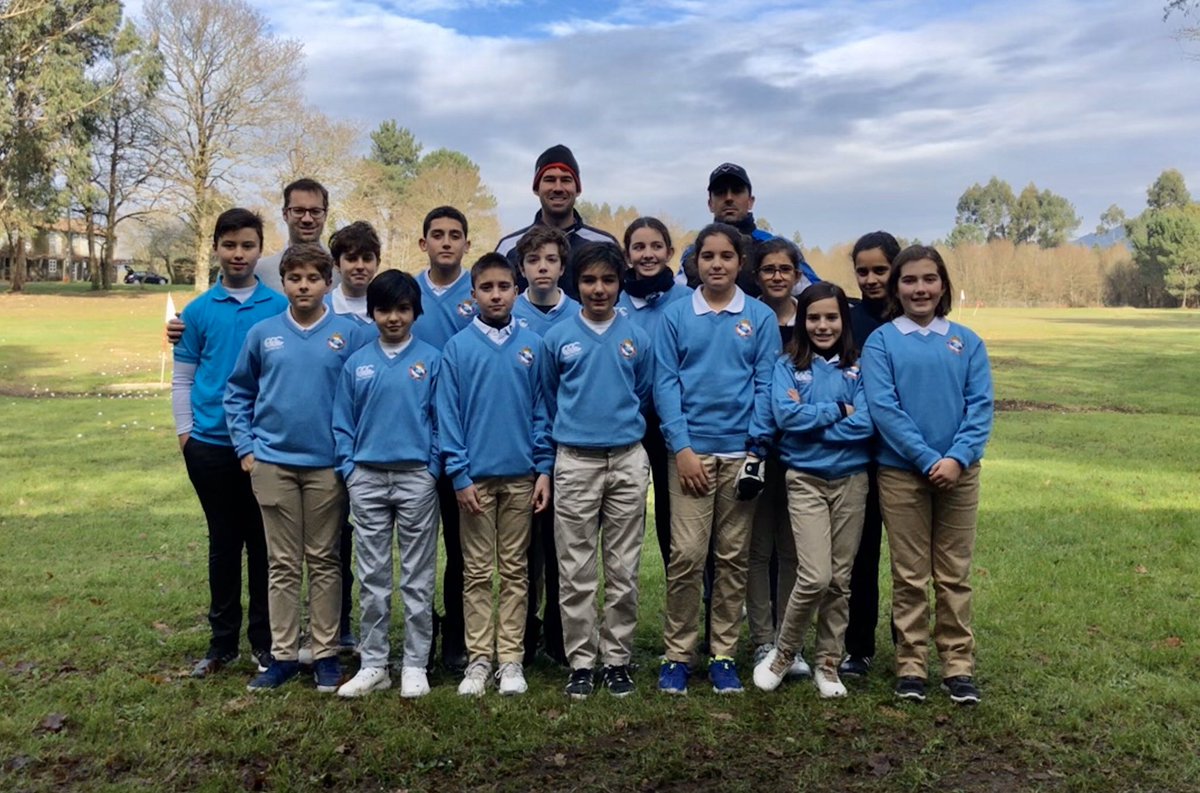 CTJFGallegaGolf's tweet photo. El programa de #tecnificacionFGG arrancó este fin de semana con el grupo Sub 14 en el @valderoisgolf 
La incorporación del sistema de @ForesightSports en los clinics ayudará al desarrollo técnico de todos los jugadores 💪💪💪
https://t.co/UuFjeVrFpG https://t.co/EQ1YRtFgbq