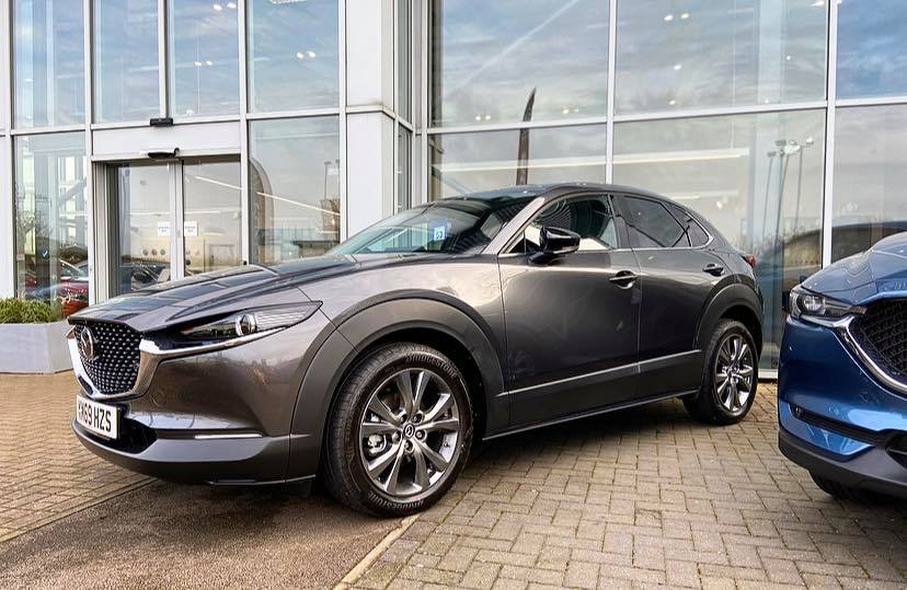 NorthamptonMtrs's tweet photo. Coupe body styling with the ruggedness of a SUV!
What does everyone think to the All-New Mazda CX-30?!
#Mazda #MazdaCX30 #AllNewMazdaCX30 #CX30 #SUV #CompactSUV #SUVRange #BodyStyle #Coupe #Ruggedness #TestDrive #NewCar #Demo
https://t.co/Zb7aM94seu…/all-new-mazda-cx-30/ https://t.co/CsWj8lI9St