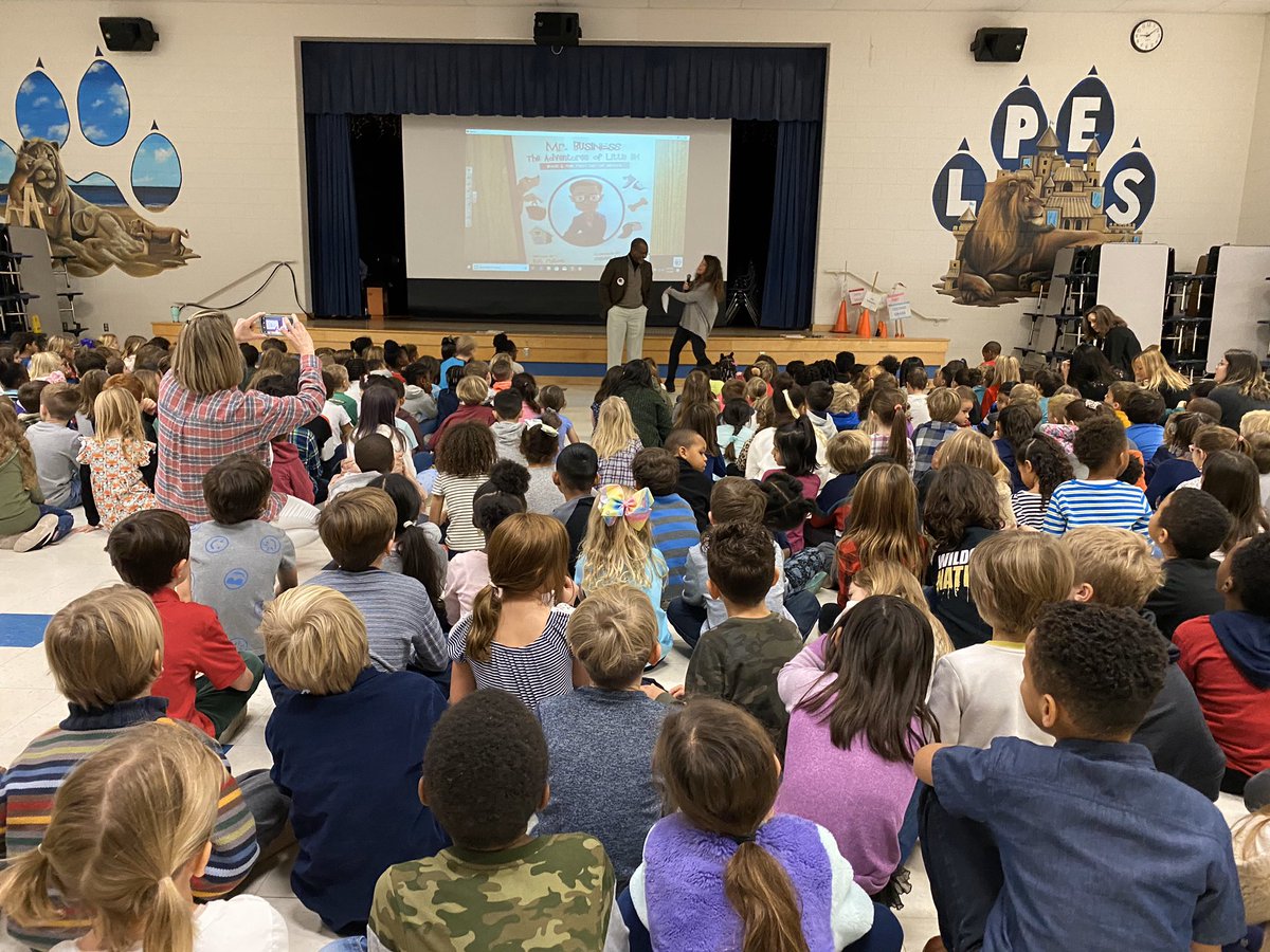 SoulidiflyFilms's tweet photo. This past week, our Chairman and CEO BK Fulton had the opportunity to read some of Mr. Business adventures to an engaging and curious group of 600 kids! Thank you @DominionEnergy for partnering with us on this wonderful opportunity! ⁣https://t.co/hIH4TIsyRV https://t.co/DiJTnz6FTH