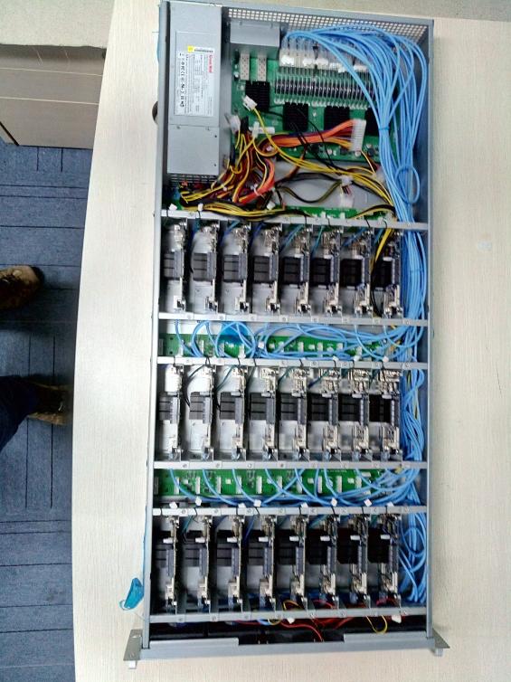 Poddingue's tweet photo. Hey @thepine64 .
@A13_technology told me that you had done something really cool with the #RockPro and a typical server rack.
Do you have any article to share, or links to the hardware you used?
Thanks a bunch! https://t.co/W8ZGE2qTmg